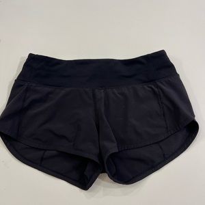 Lululemon speed up low-rise lined short 2.5”